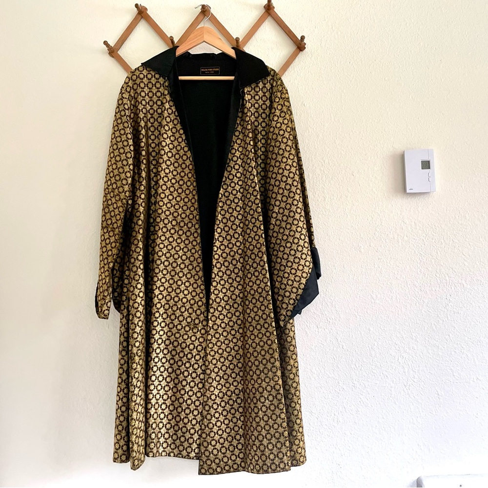 Early 1900s Black and Gold Silk Brocade Coat Designer Helene Pons Studio - Picture 14 of 16